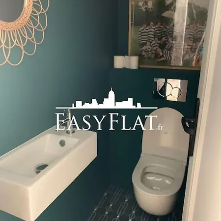 Elegant 4 Bedroom Located In 17, By Easyflat