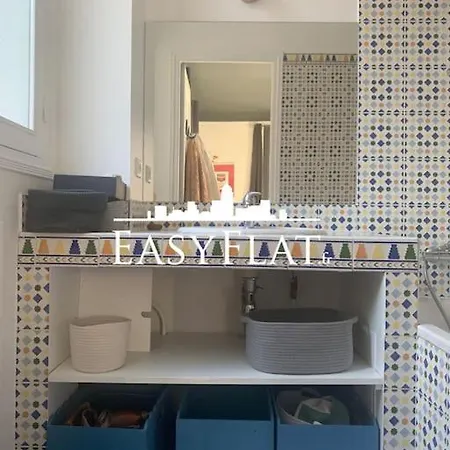 Elegant 4 Bedroom Located In 17, By Easyflat